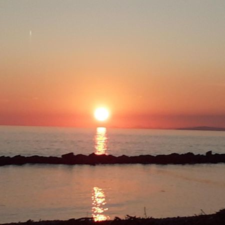Azzurra Casa Vacanza Ventimiglia Bagian luar foto
