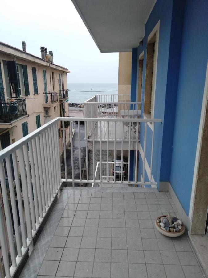 Azzurra Casa Vacanza Ventimiglia Bagian luar foto
