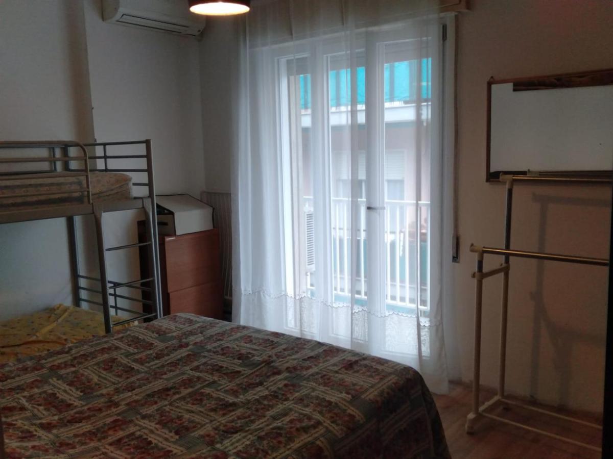 Azzurra Casa Vacanza Ventimiglia Bagian luar foto